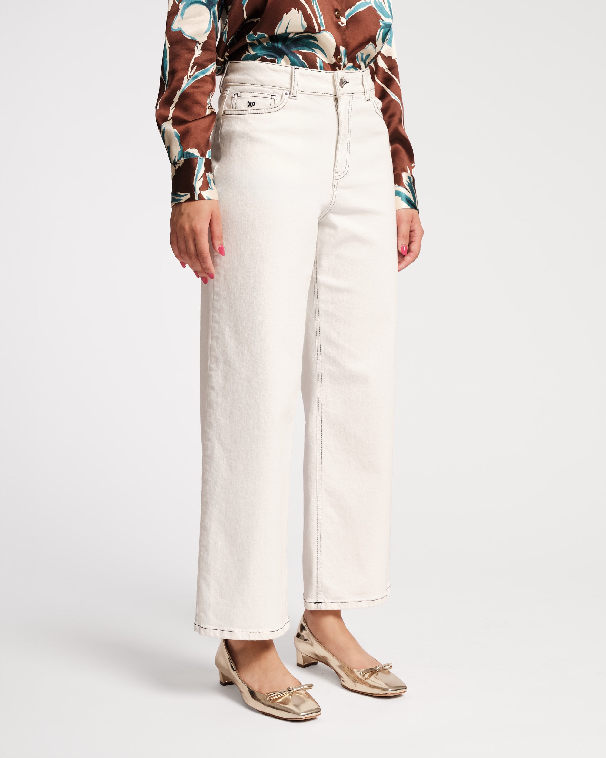 Ace Jean Stretch Denim - White – Frances Valentine