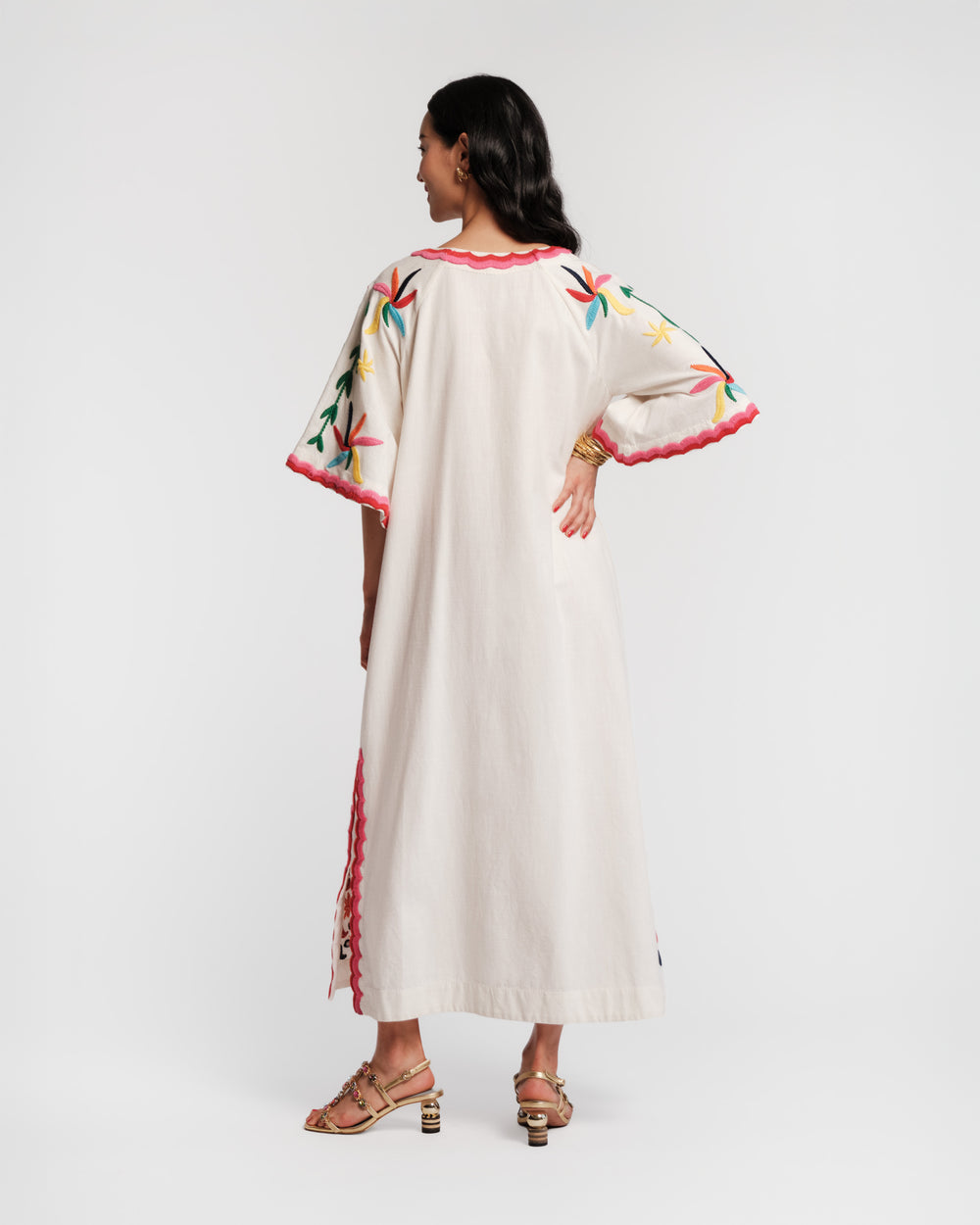 Frances Valentine Charming Caftan Veracruz Embroidery Oyster Multi / M Frances Valentine Charming Caftan Veracruz Embroidery Oyster Multi / M