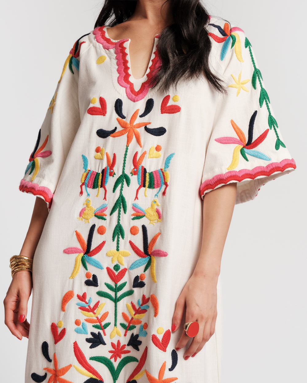 Charming Caftan - Veracruz Embroidery Oyster