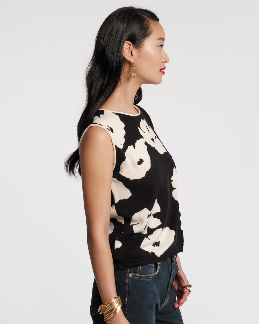 Darling Shell - Floating Floral Black