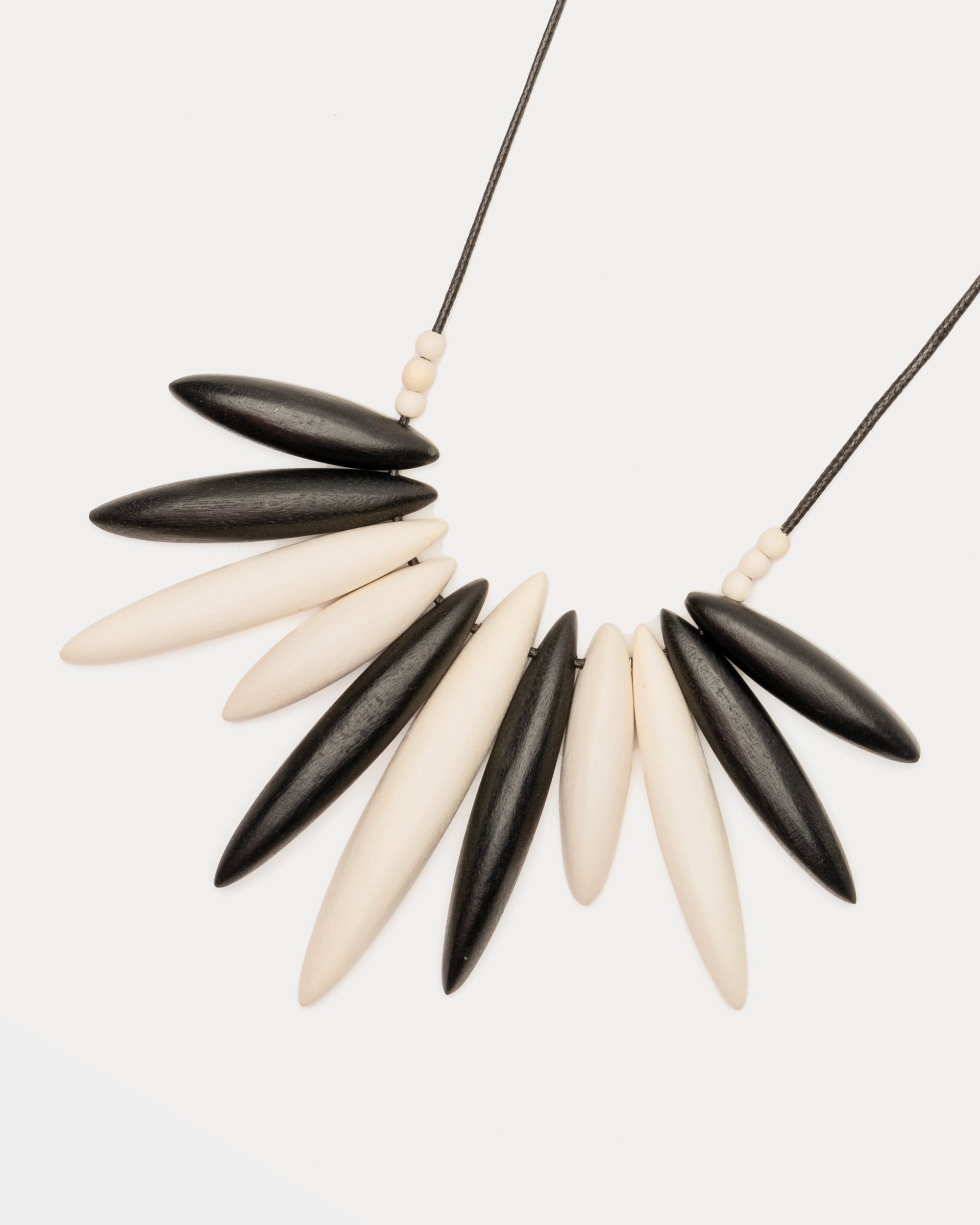 Bird of Paradise Necklace Black White