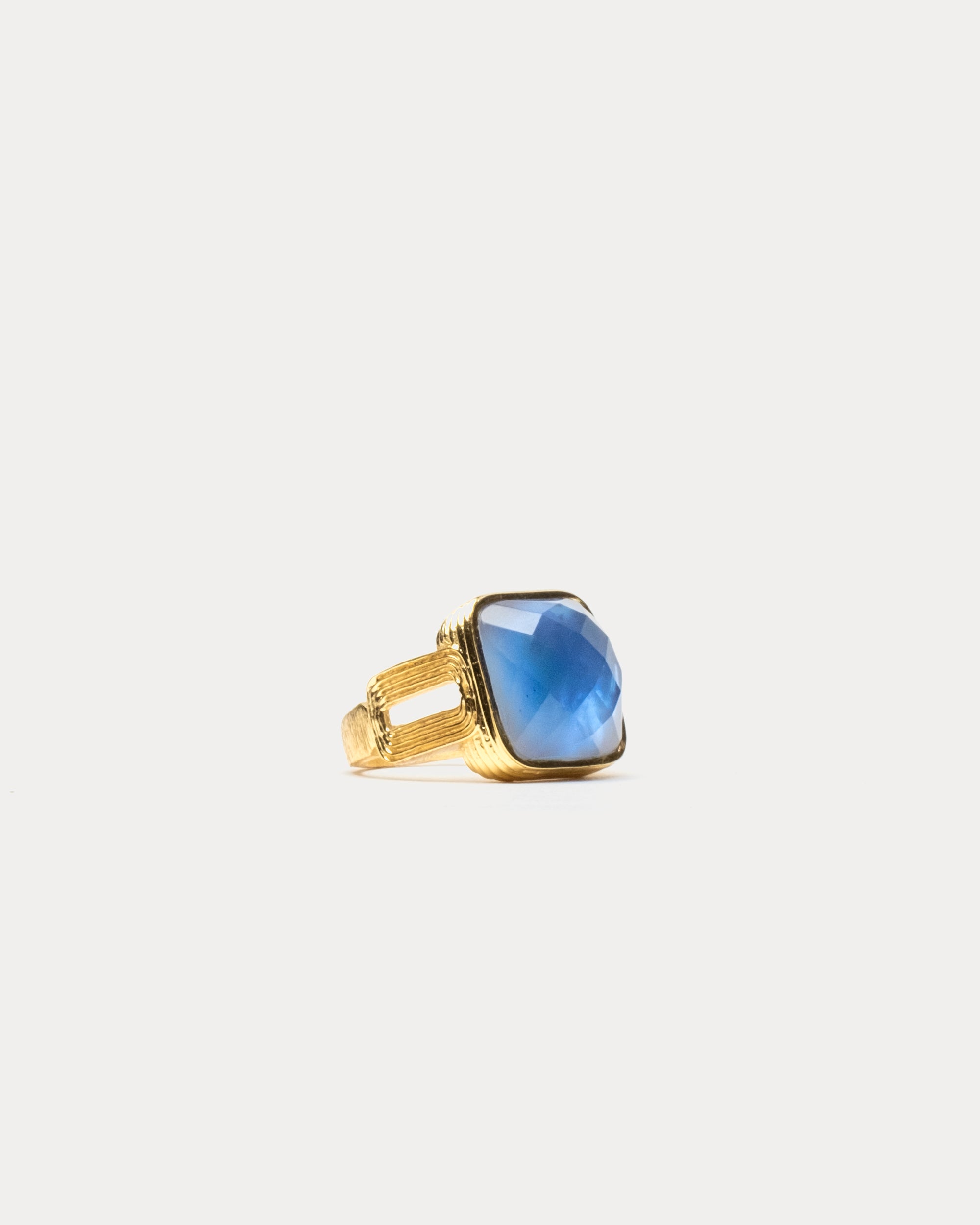 Gianna Ring Tanzanite