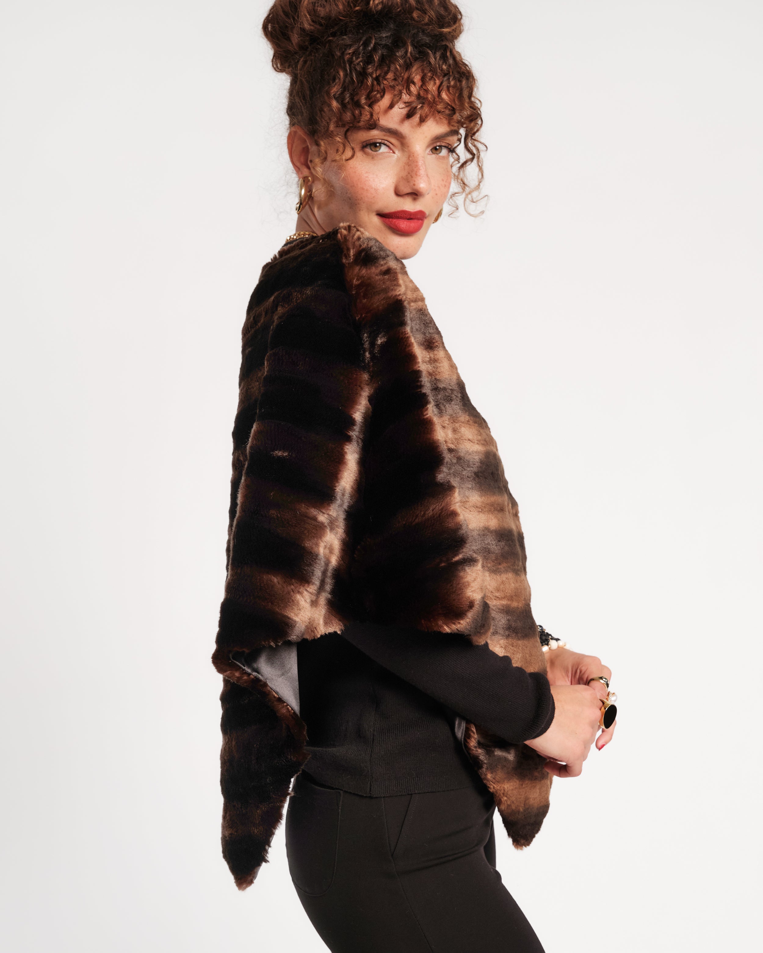 The Envoy Faux Fur Poncho - Brown – Frances Valentine