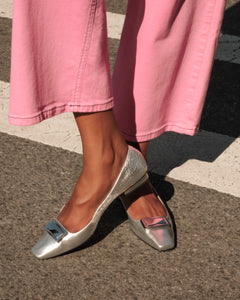 Midge Flat Metallic Leather Silver - Frances Valentine