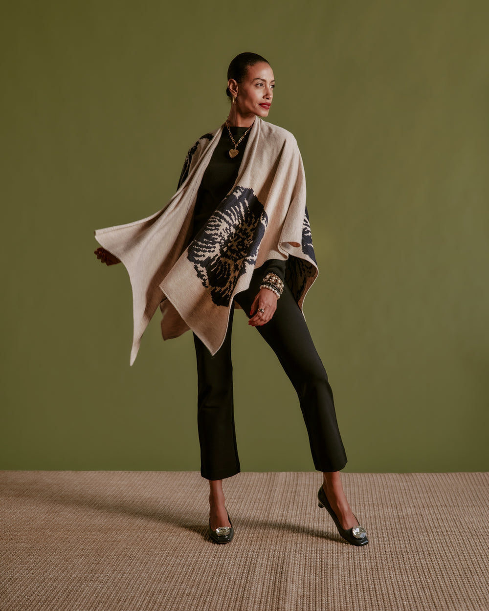 Ginny Wrap - Carefree Chrysanthemum Camel
