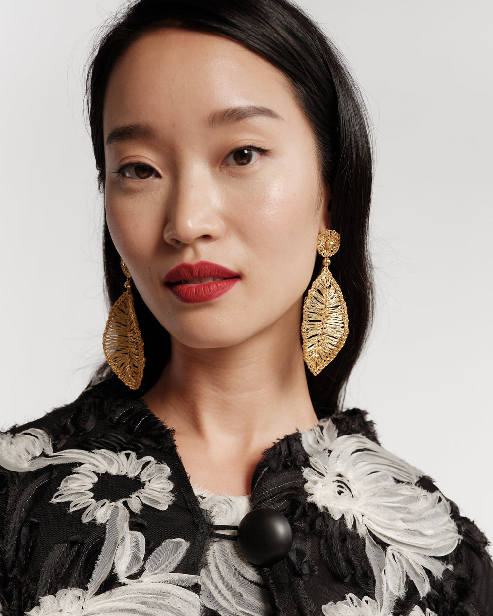 Crochet Leaf Earring - Gold Earrings LAVISH JEWELRY