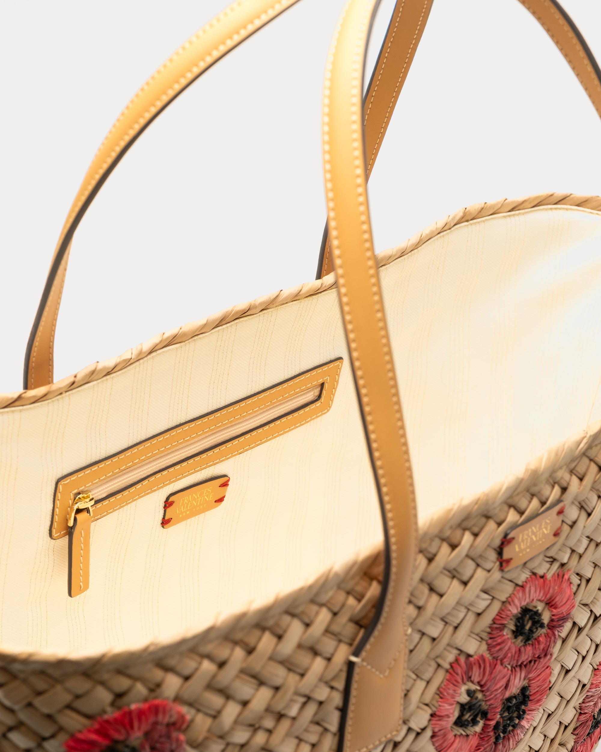 Tote w/Embroidery Poppy