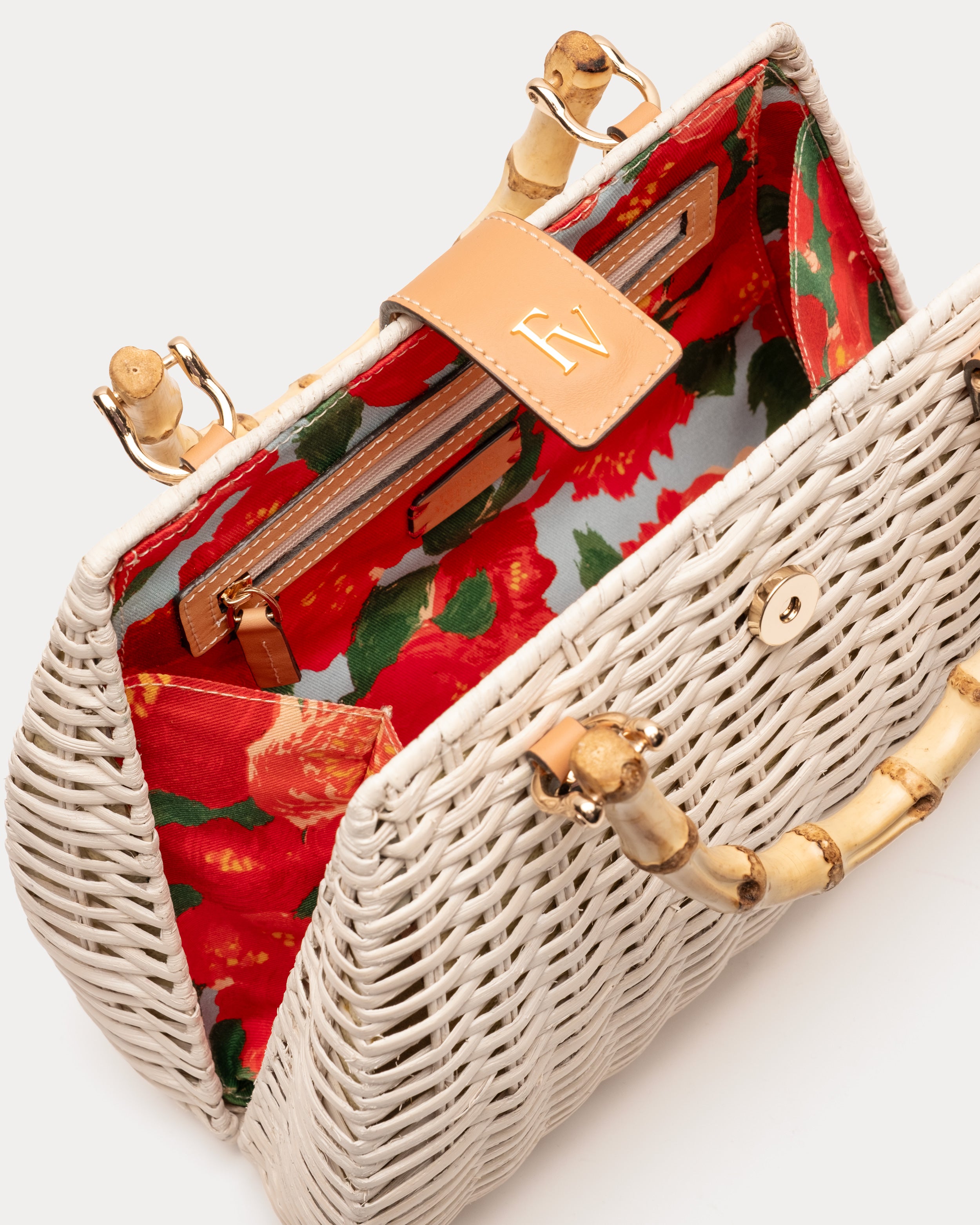 Rooster Wicker Basket - Off White – Frances Valentine