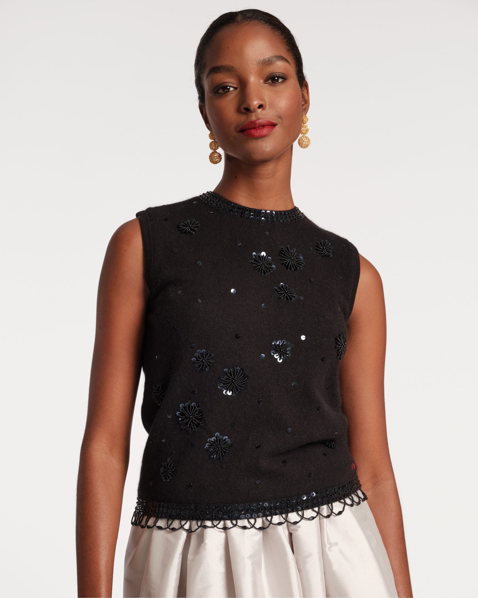 Star Embroidered Knit Shell Black