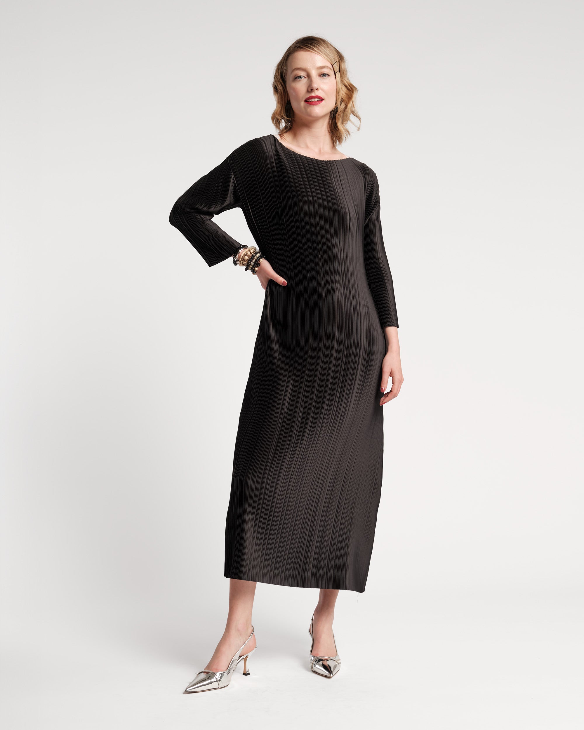 Slinky Pleated Maxi Dress Black