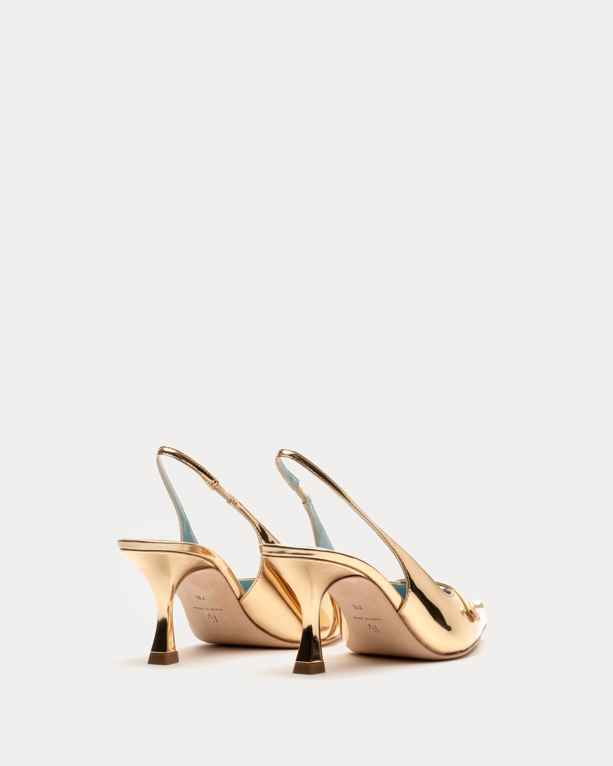 Vivian Pearl Pump Vegan Mirror Leather Gold