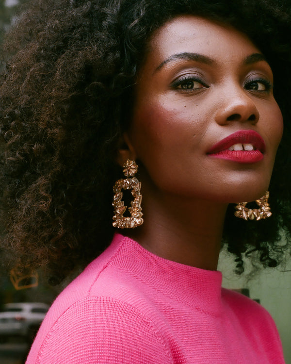 Anushka Earring - Gold