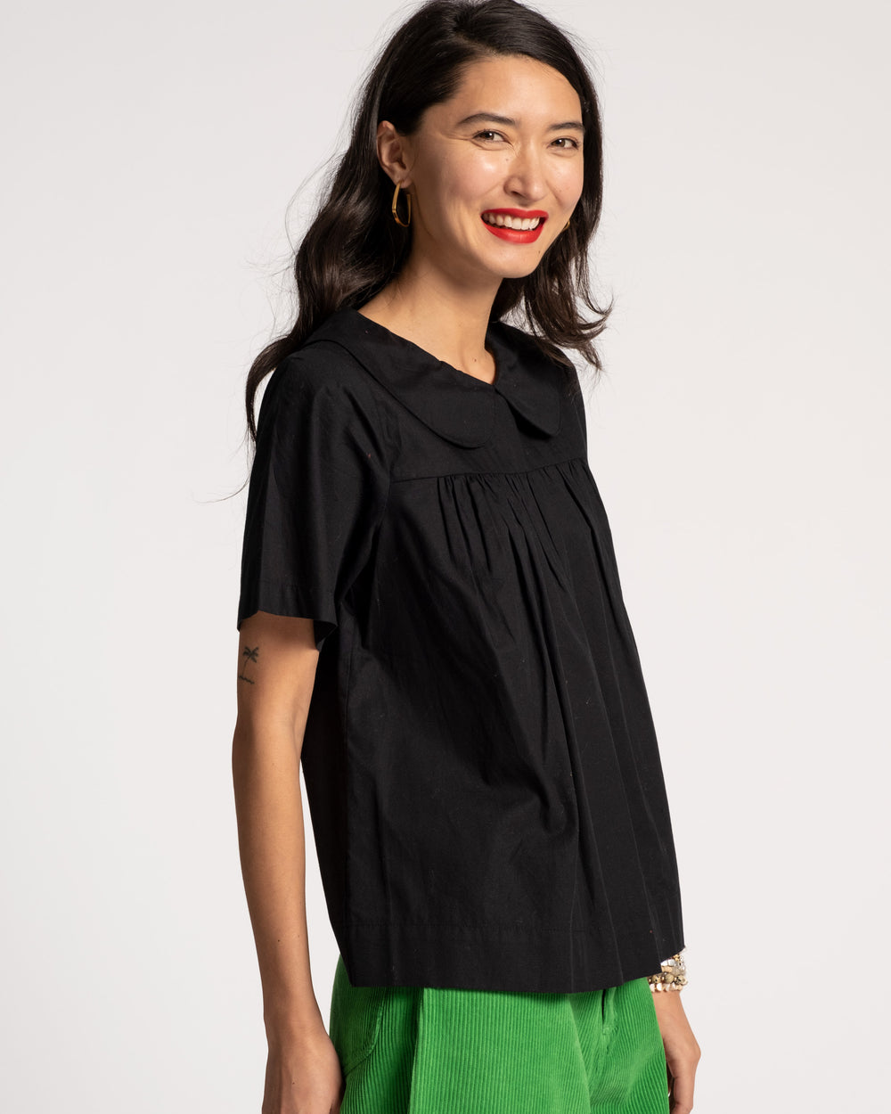 Anabelle Oversized Peter Pan Collar Top - Black - Frances Valentine