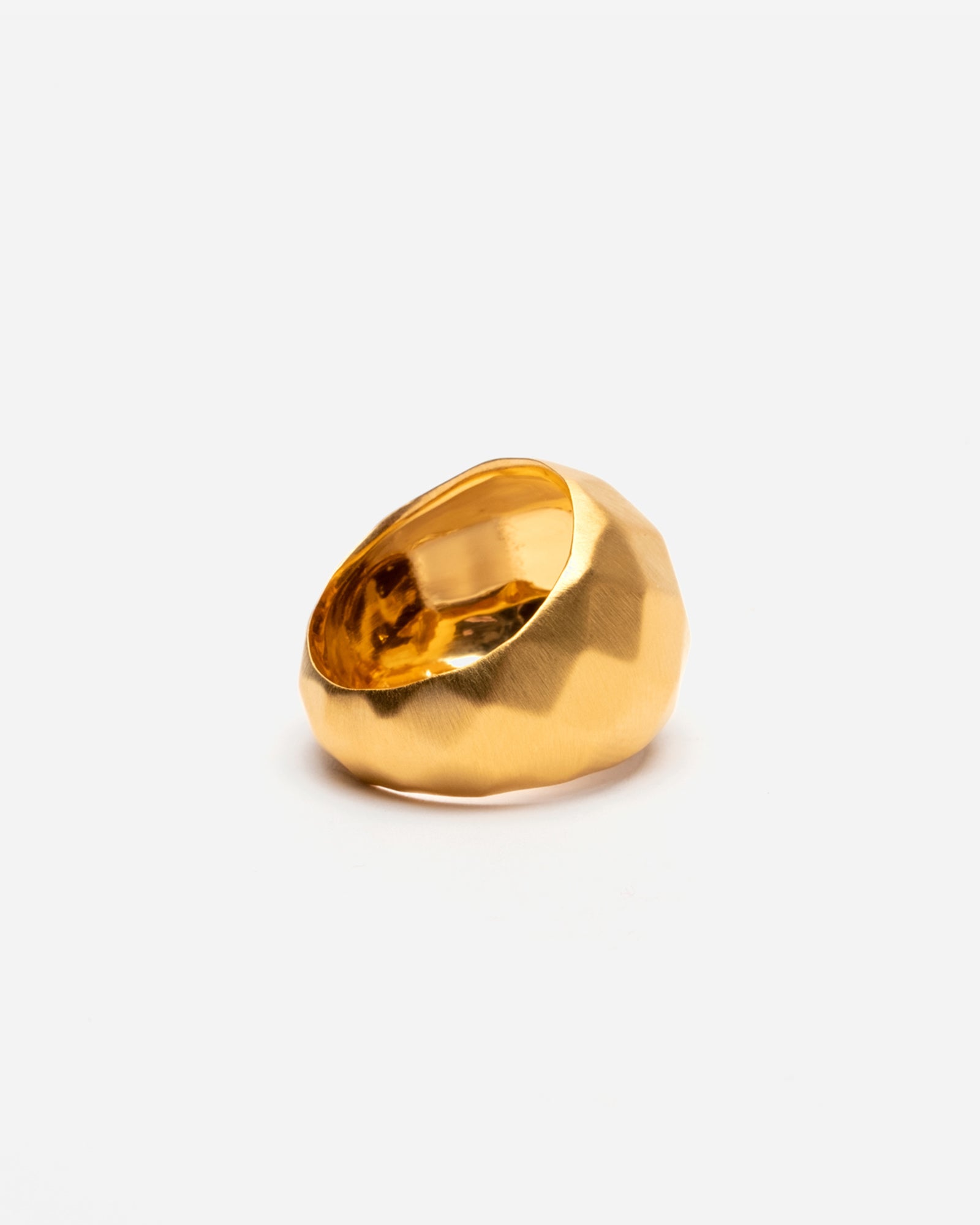 Manhattan Dome Ring Gold